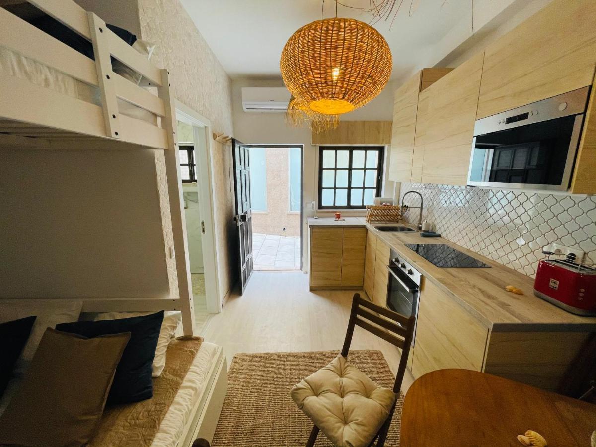Tiny Beach House Armacao De Pera Luaran gambar